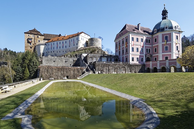 zámek s hradem Bečov nad Teplou